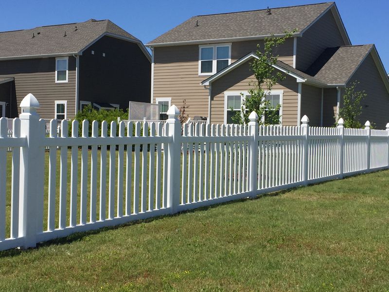 4 ft. Straight Top Picket Fence